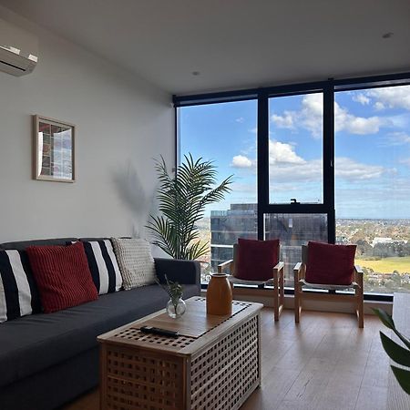 Skyview Retreat Whitehorse Tower Apartment Box Hill Exterior photo