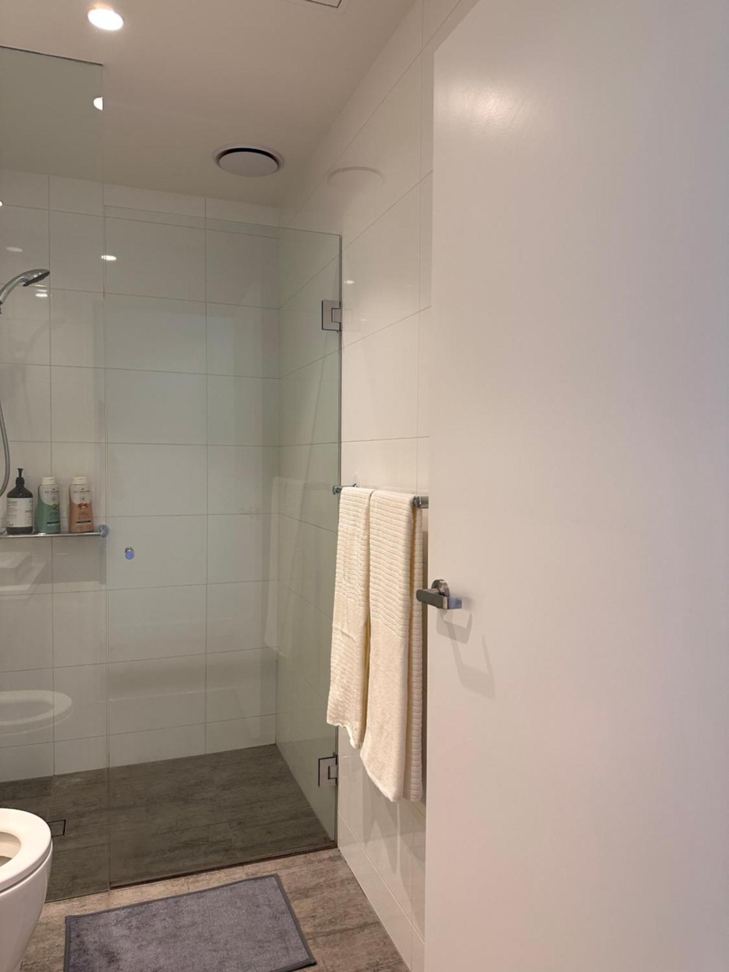 Skyview Retreat Whitehorse Tower Apartment Box Hill Exterior photo
