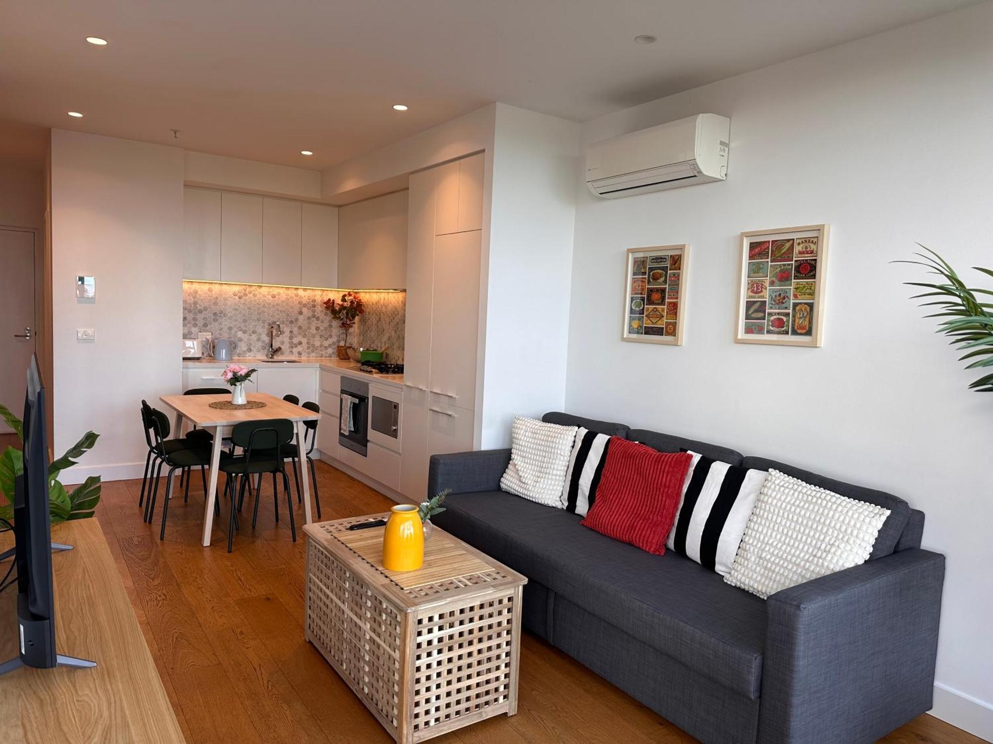 Skyview Retreat Whitehorse Tower Apartment Box Hill Exterior photo