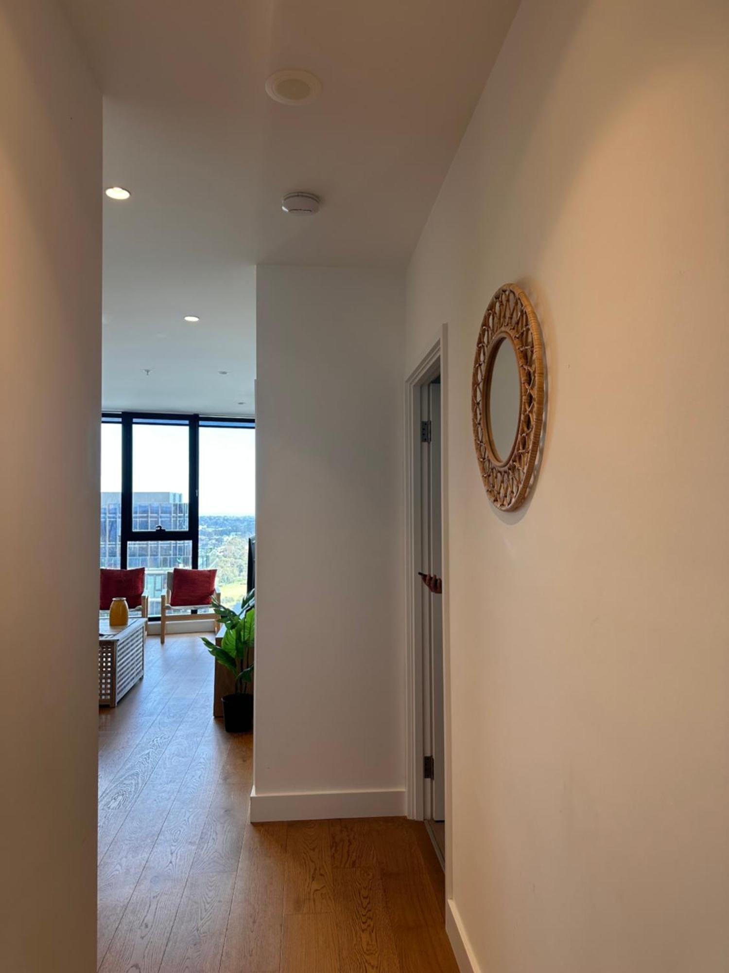 Skyview Retreat Whitehorse Tower Apartment Box Hill Exterior photo