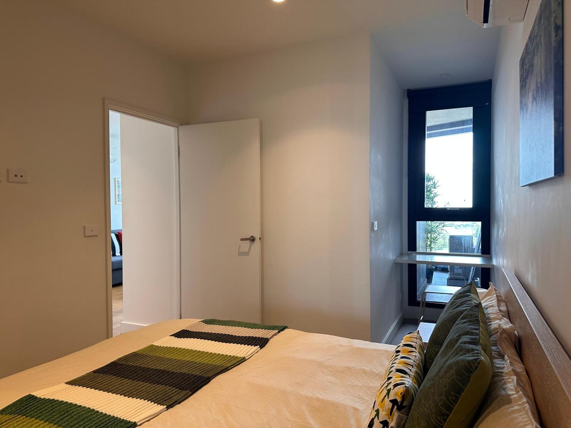 Skyview Retreat Whitehorse Tower Apartment Box Hill Exterior photo
